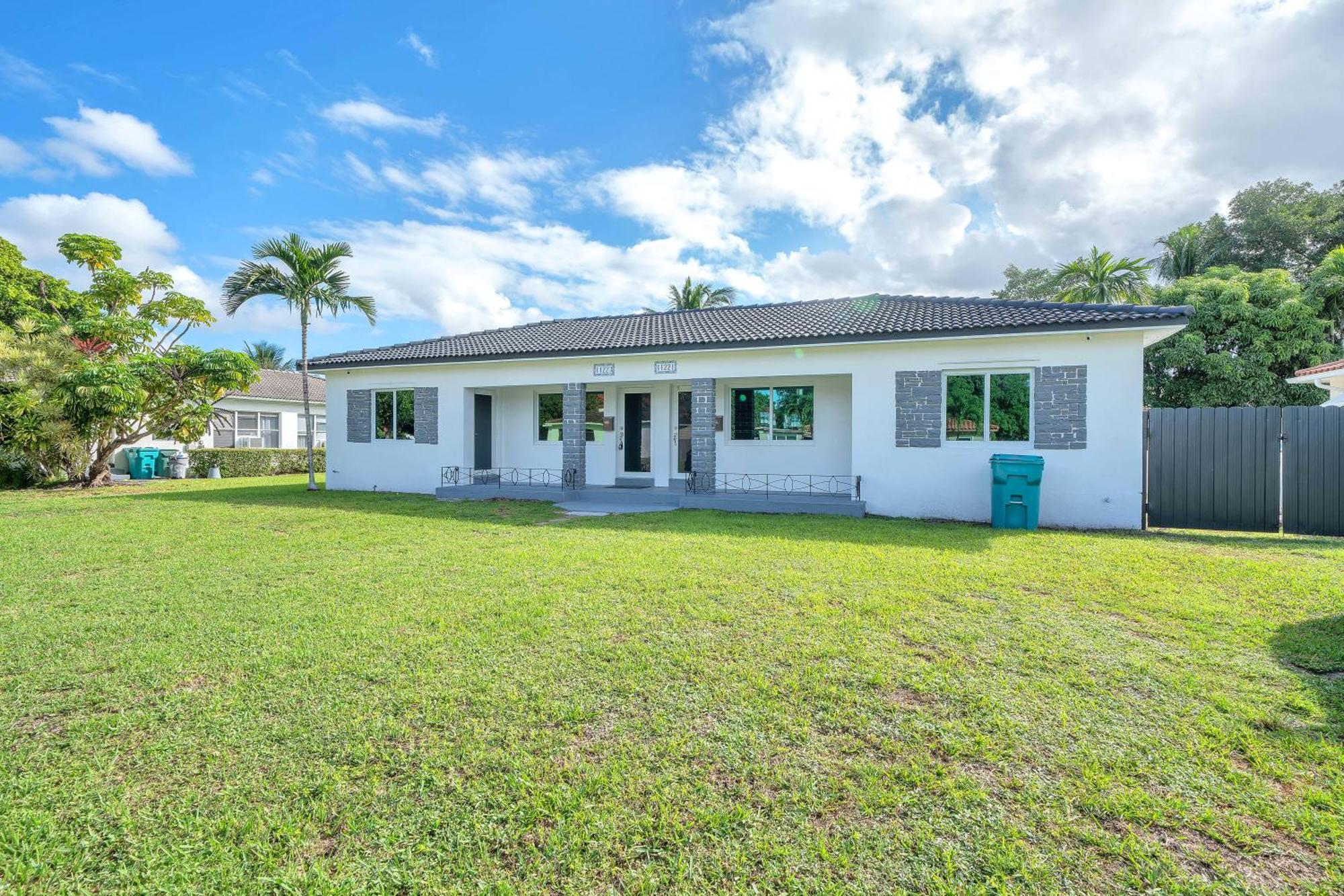 Biscayne Park 2 1 - Renovated Duplex W Pool Villa Dış mekan fotoğraf